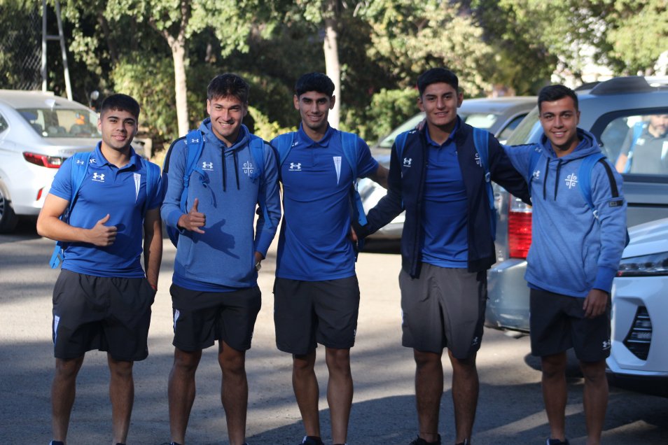 Universidad Católica emprendió rumbo a La Araucanía para enfrentar a Temuco