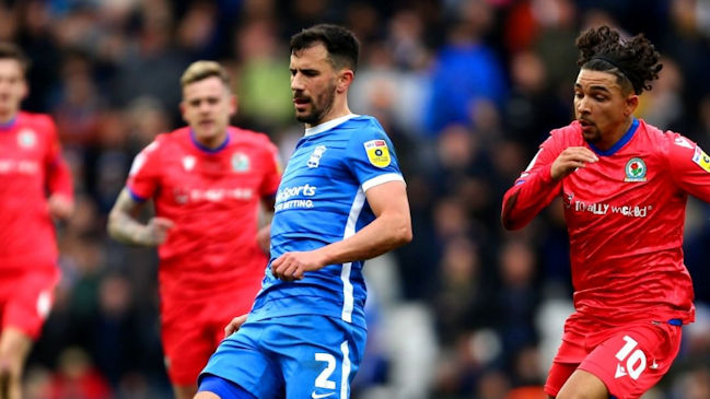 Ben Brereton tuvo amargo retorno en Blackburn con derrota ante Birmingham en la Championship
