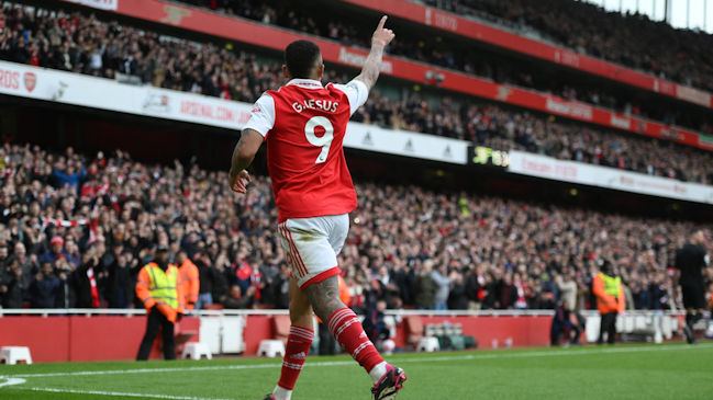 Gabriel Jesus se lució con doblete en categórica victoria de Arsenal sobre Leeds