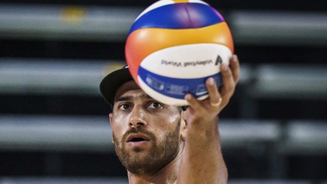 La insólita situación que vivió Marco Grimalt: Perdió su anillo de matrimonio en pleno partido