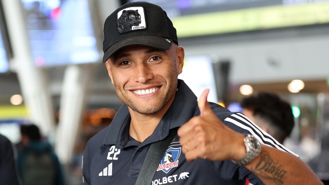 Colo Colo arribó a Colombia para su debut en la Libertadores contra Deportivo Pereira