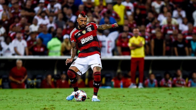 Arturo Vidal se perfila como titular en el estreno de Flamengo en la Libertadores