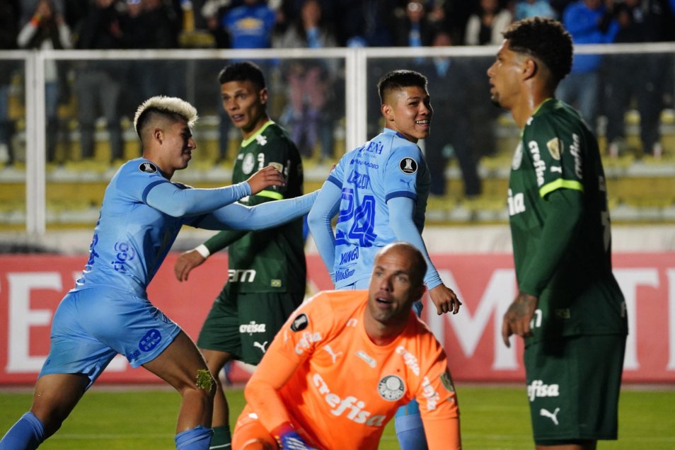 Bolívar aprovechó la altura de La Paz y le propinó una contundente derrota a Palmeiras