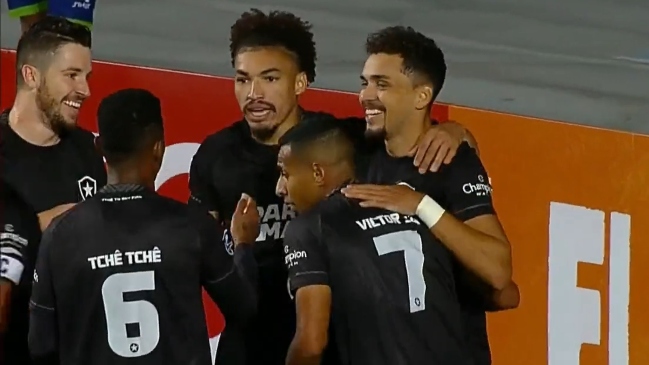 Carlos Eduardo volvió a desnivelar a favor de Botafogo ante Magallanes