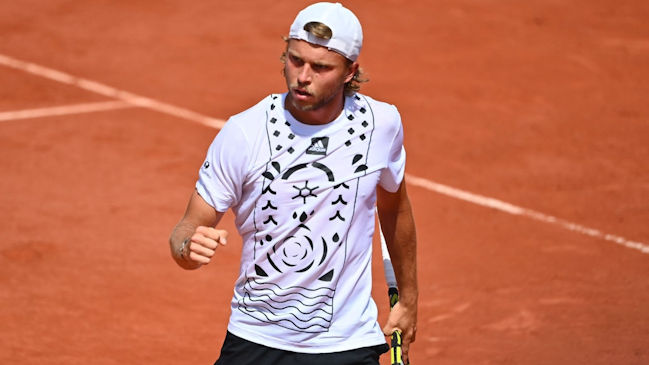 Alexandre Muller se impuso a Lorenzo Musetti y accedió a semifinales en Marrakech