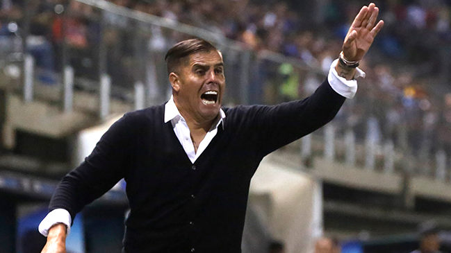 DT de Deportes Colina por gol de Zampedri: Lo he visto diez veces y fue foul