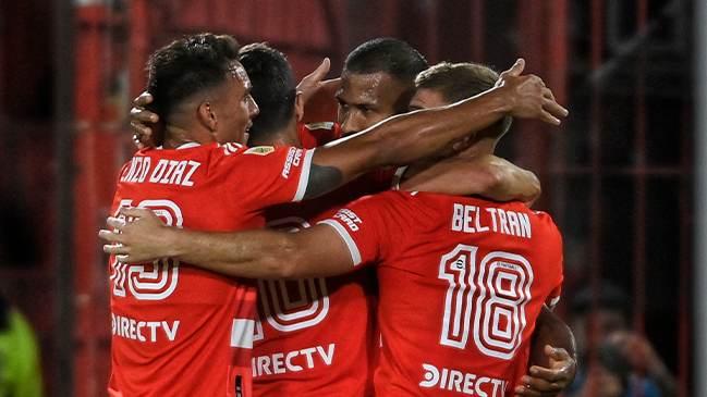 Salomón Rondón amargó a Huracán de Guillermo Soto y cimentó la victoria de River Plate