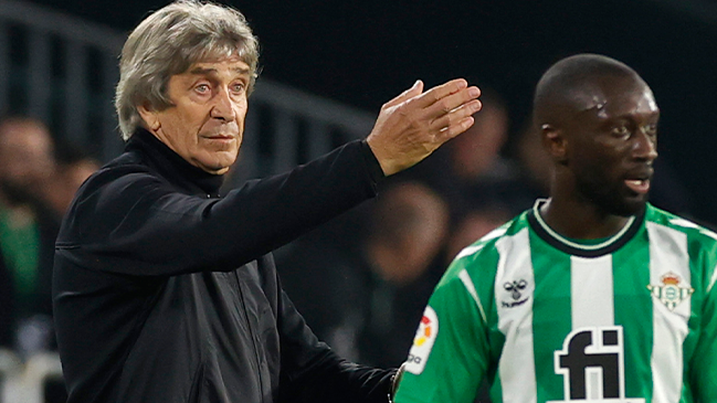 Pellegrini espera regresar desde Chile antes del duelo de Betis contra Espanyol