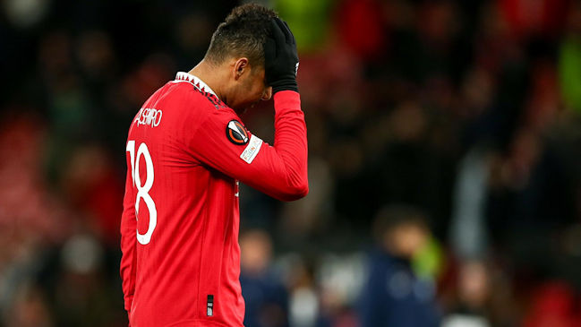 Manchester United dejó escapar el triunfo ante Sevilla por autogol de Harry Maguire