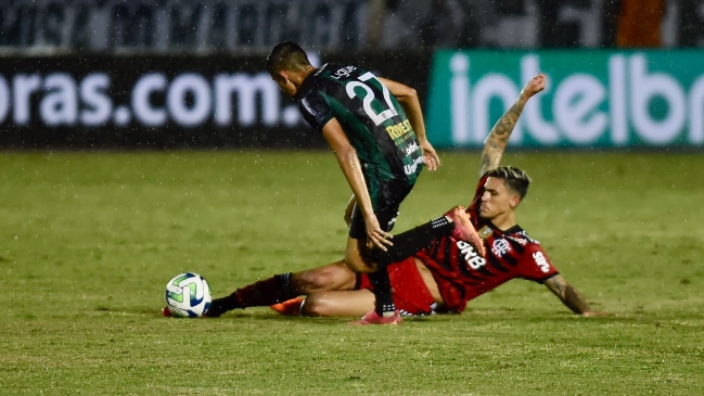 Flamengo quedó con un pie fuera de la Copa de Brasil tras perder con equipo de cuarta división