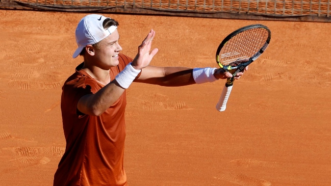 Holger Rune sorprendió y despachó a Daniil Medvedev en Montecarlo