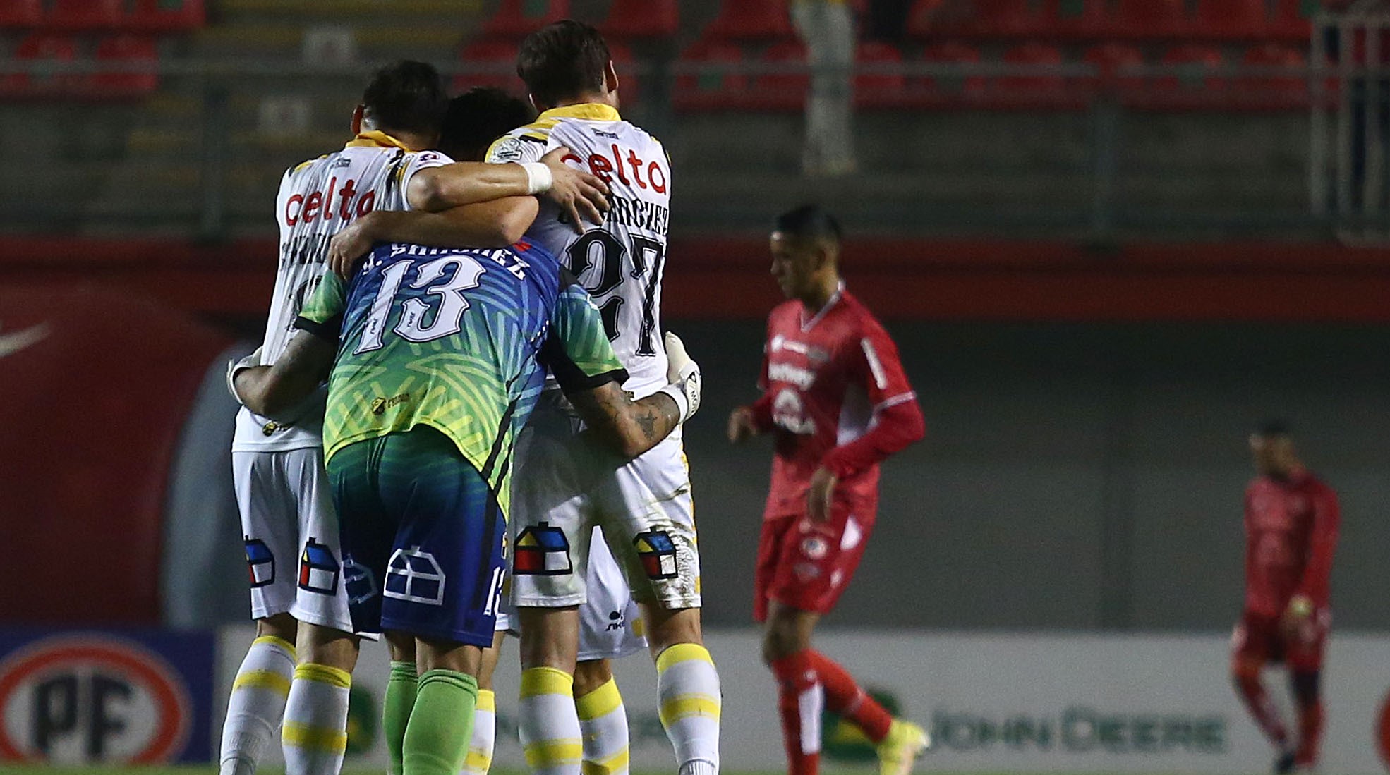 Coquimbo Unido estiró su racha triunfal tras remontar ante Ñublense y dormirá como escolta