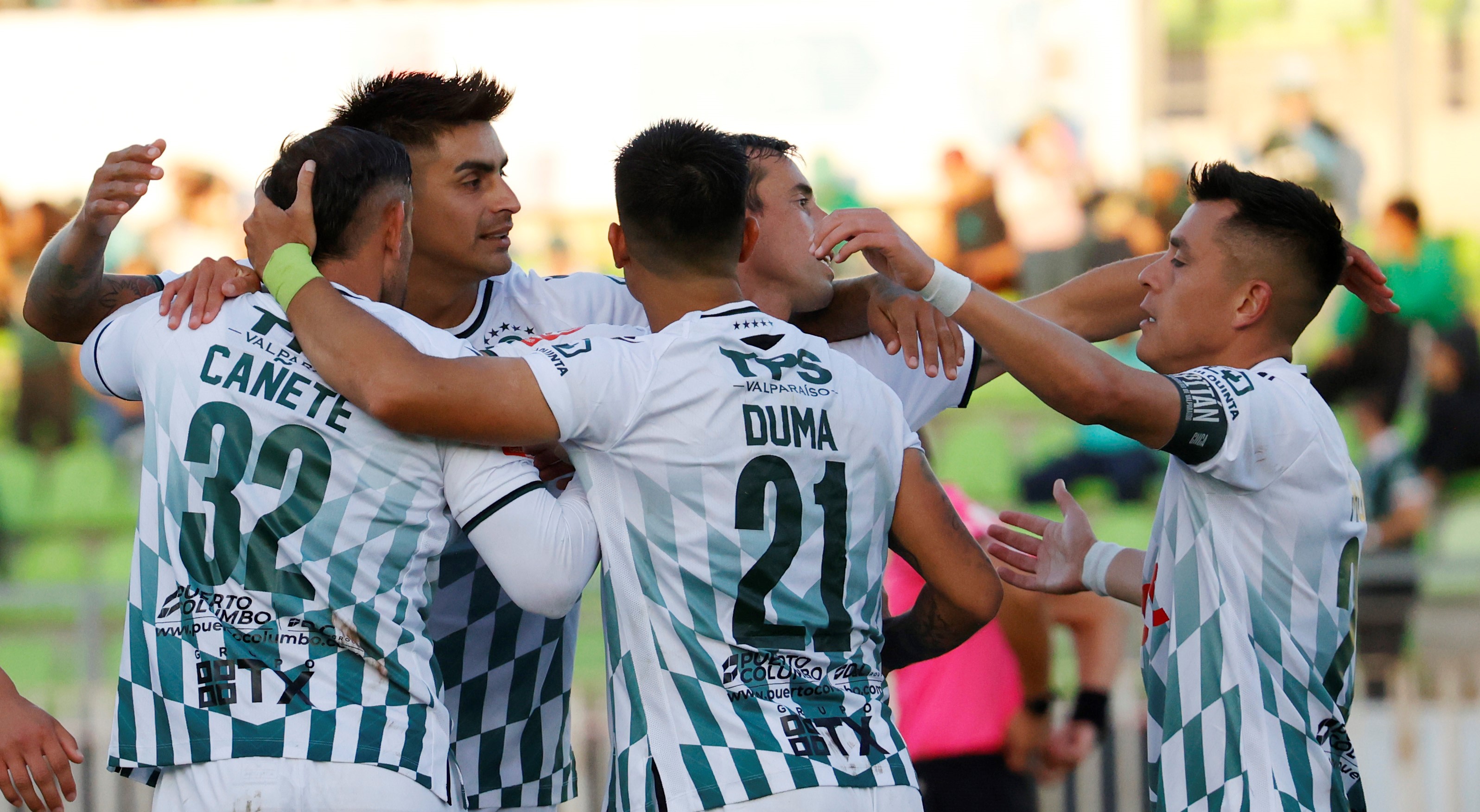 Santiago Wanderers y Rangers animan atractivo duelo en el Ascenso