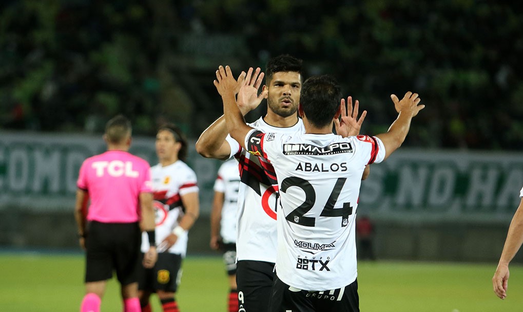 Lionel Altamirano anotó de cabeza el gol del triunfo de Rangers sobre Santiago Wanderers