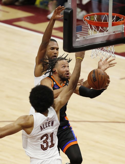 Cleveland lució su calidad e igualó la serie ante los Knicks