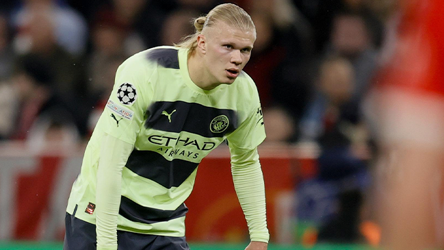 [VIDEO] Erling Haaland falló un penal ante Bayern Munich