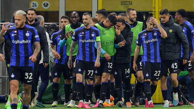 Inter derribó a Benfica y jugará con AC Milan en semifinales de la Liga de Campeones