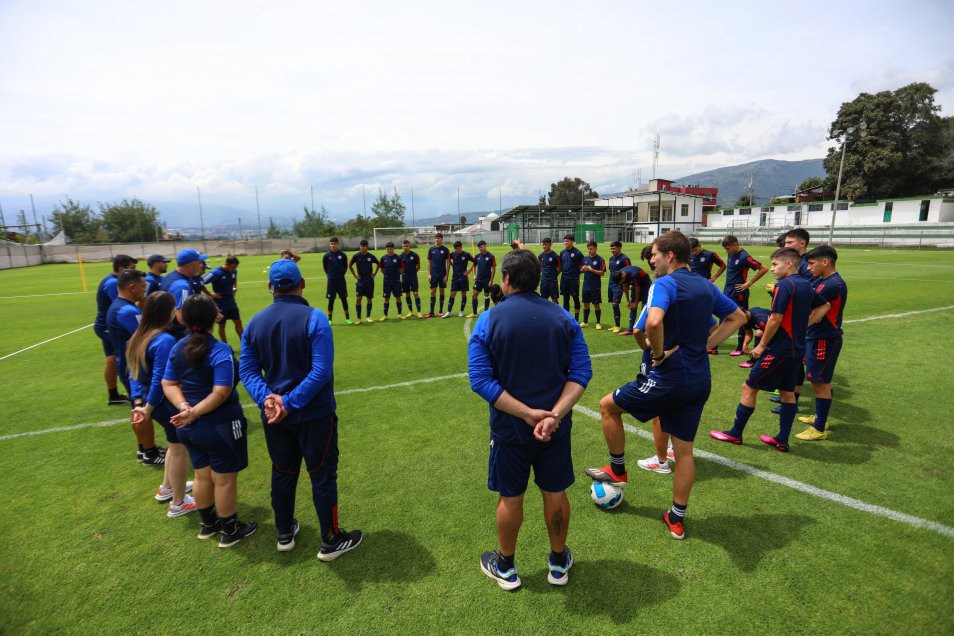 La Roja realizó su última práctica antes del crucial choque con Brasil en el Sudamericano Sub 17