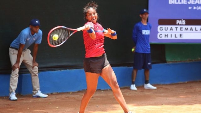 Daniela Seguel rematará raqueta que usó en la Billie Jean King Cup