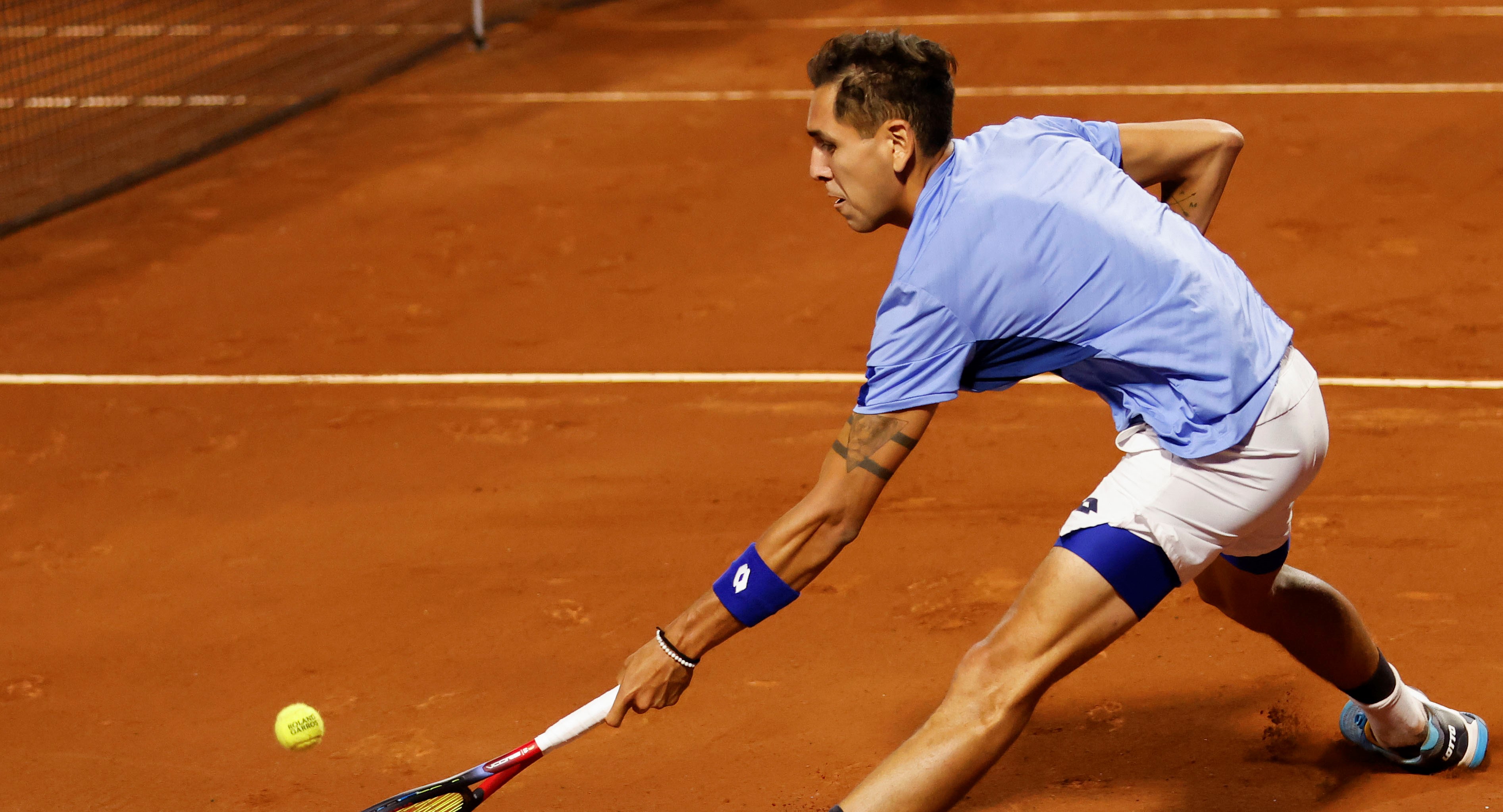 Alejandro Tabilo avanzó con paso firme a cuartos en el Challenger de Florianópolis