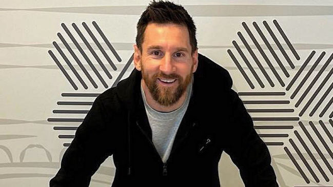 Lionel Messi recibió tres distinciones de parte de la IFFHS