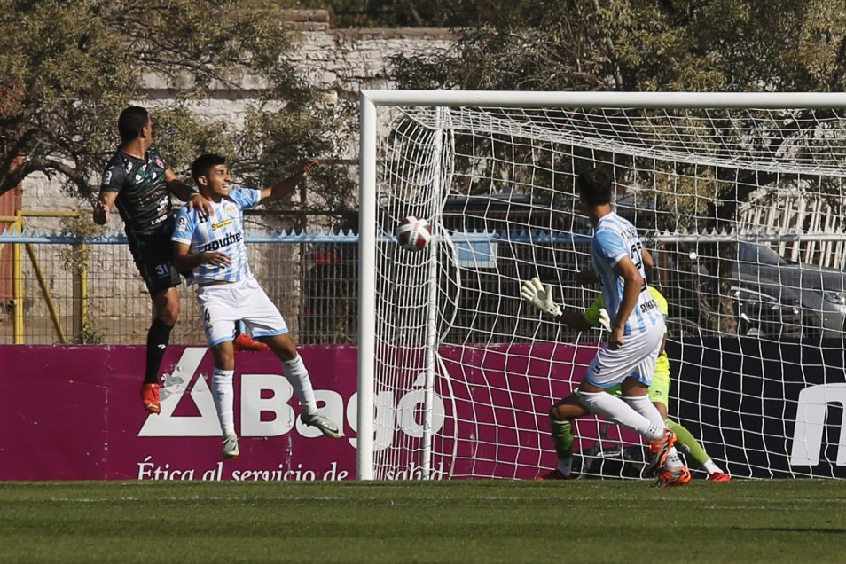 Magallanes fue tumbado por Copiapó y quedó en zona de descenso