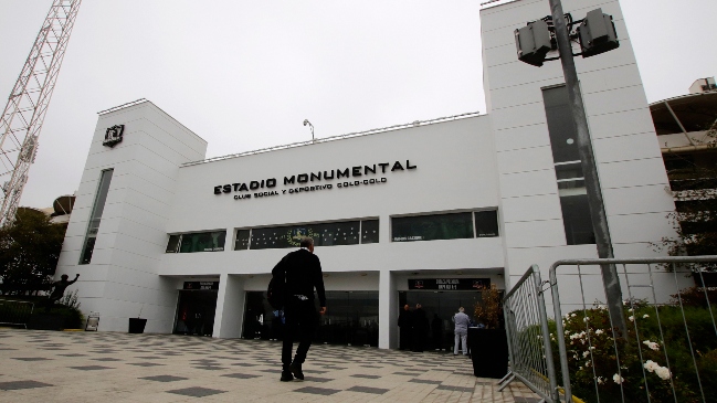 El editorial de Barticciotto: Colo Colo es de su gente y Blanco y Negro lo debe tener claro