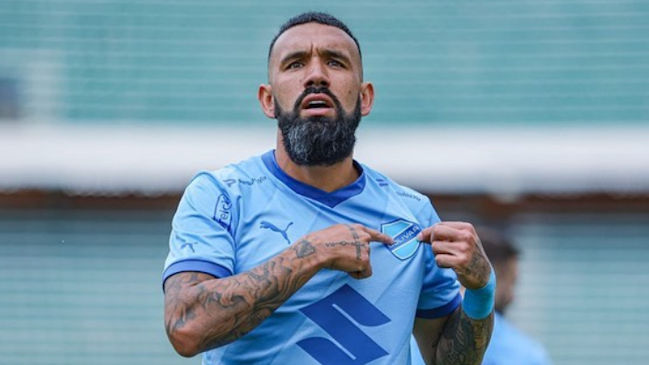 Ronnie Fernández se someterá a cirugía tras sufrir un fuerte golpe ante Royal Parí