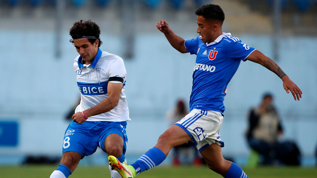 U. de Chile y U. Católica pelean por la cima en el clásico estudiantil número 196