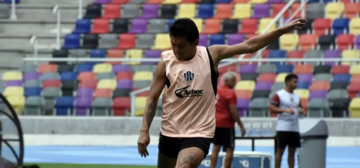 “Pulga” Rodríguez sufrió grave accidente vehicular y fue internado