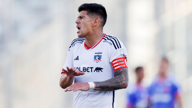 Colo Colo felicitó su capitán Esteban Pavez en su cumpleaños 33