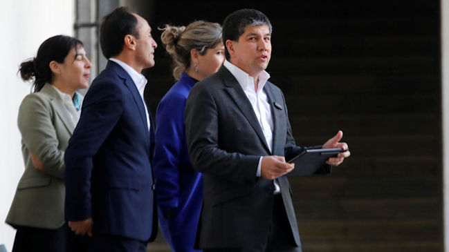 Manuel Monsalve descartó renuncia de jefa de Estadio Seguro