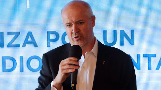 Juan Tagle: El Gobierno no debe tomar el problema de la violencia en el fútbol como una disputa