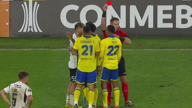 Carlos Palacios se fue expulsado y complicó a Colo Colo ante Boca Juniors en el Monumental