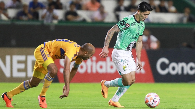 Víctor Dávila le ganó el duelo a Igor Lichnovsky y clasificó a la final de la Concachampions