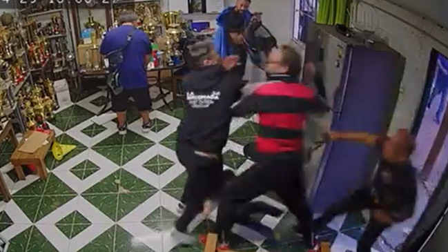 Padre agredió al DT de su hijo y se evalúan castigos a los niños en liga de Uruguay