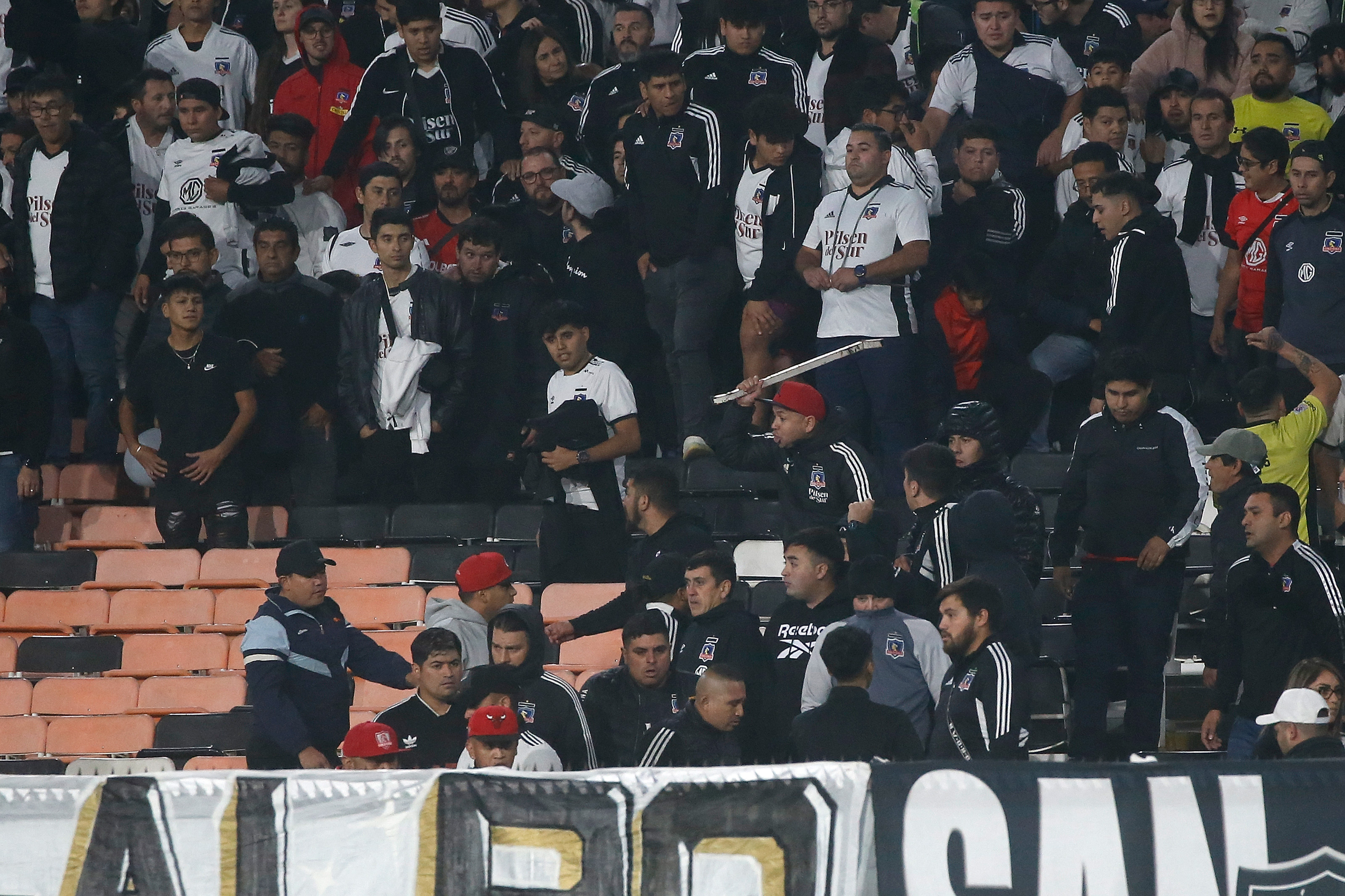 “El Ardilla” fue formalizado por incitar a la violencia en el Monumental durante el Colo Colo-Monagas