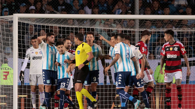 Racing de Arias y Opazo rescató valioso punto ante Flamengo de Vidal y Pulgar en la Libertadores