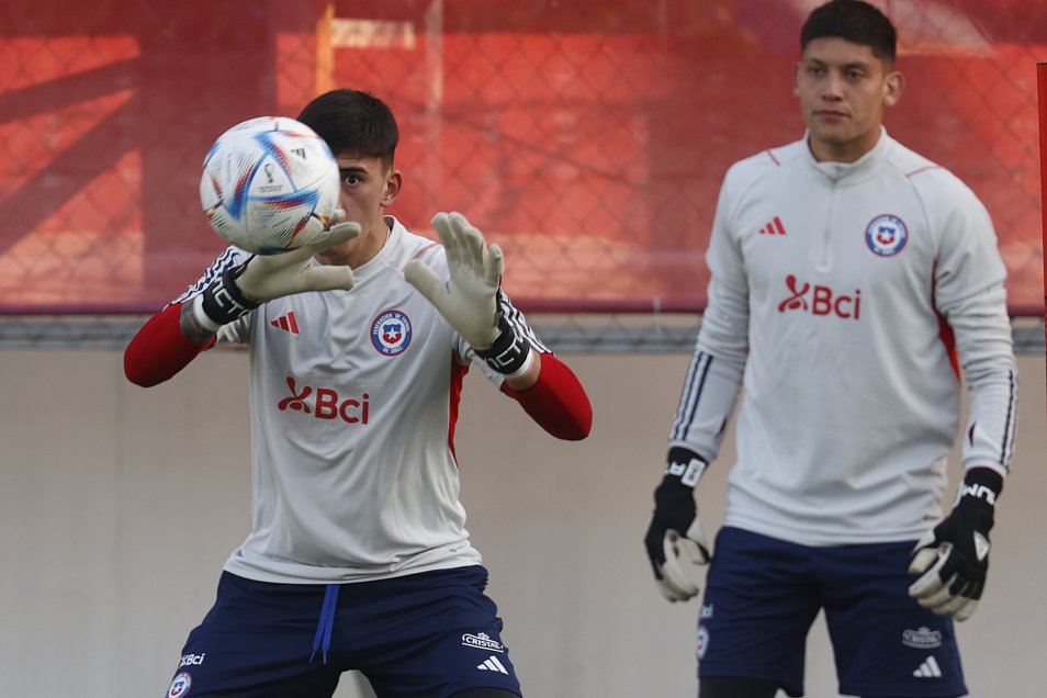 La Roja sub 23 vivió una nueva jornada de prácticas al mando de Eduardo Berizzo