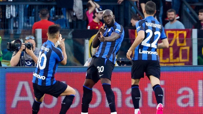 Inter batió a Roma con goles de Lukaku y Dimarco para seguir metido en la zona de Champions
