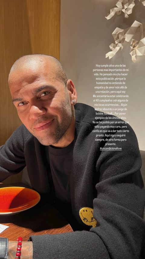 Joana Sanz realizó ineperado saludo de cumpleaños a Dani Alves