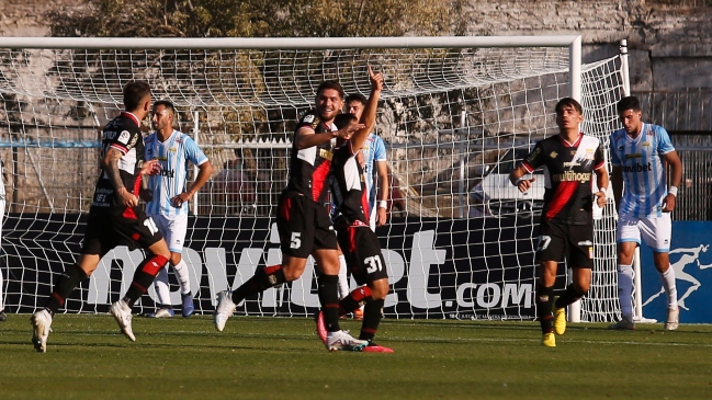 Curicó Unido salió de la zona de descenso a costa de un Magallanes que se sigue hundiendo