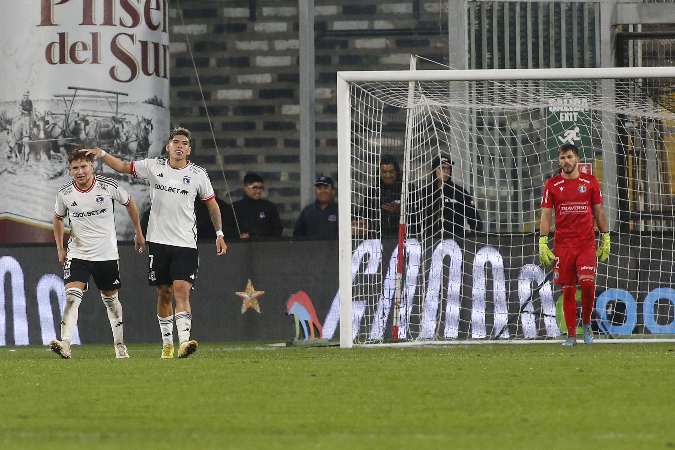 Colo Colo anotó el segundo ante Audax Italiano con un penal de Carlos Palacios