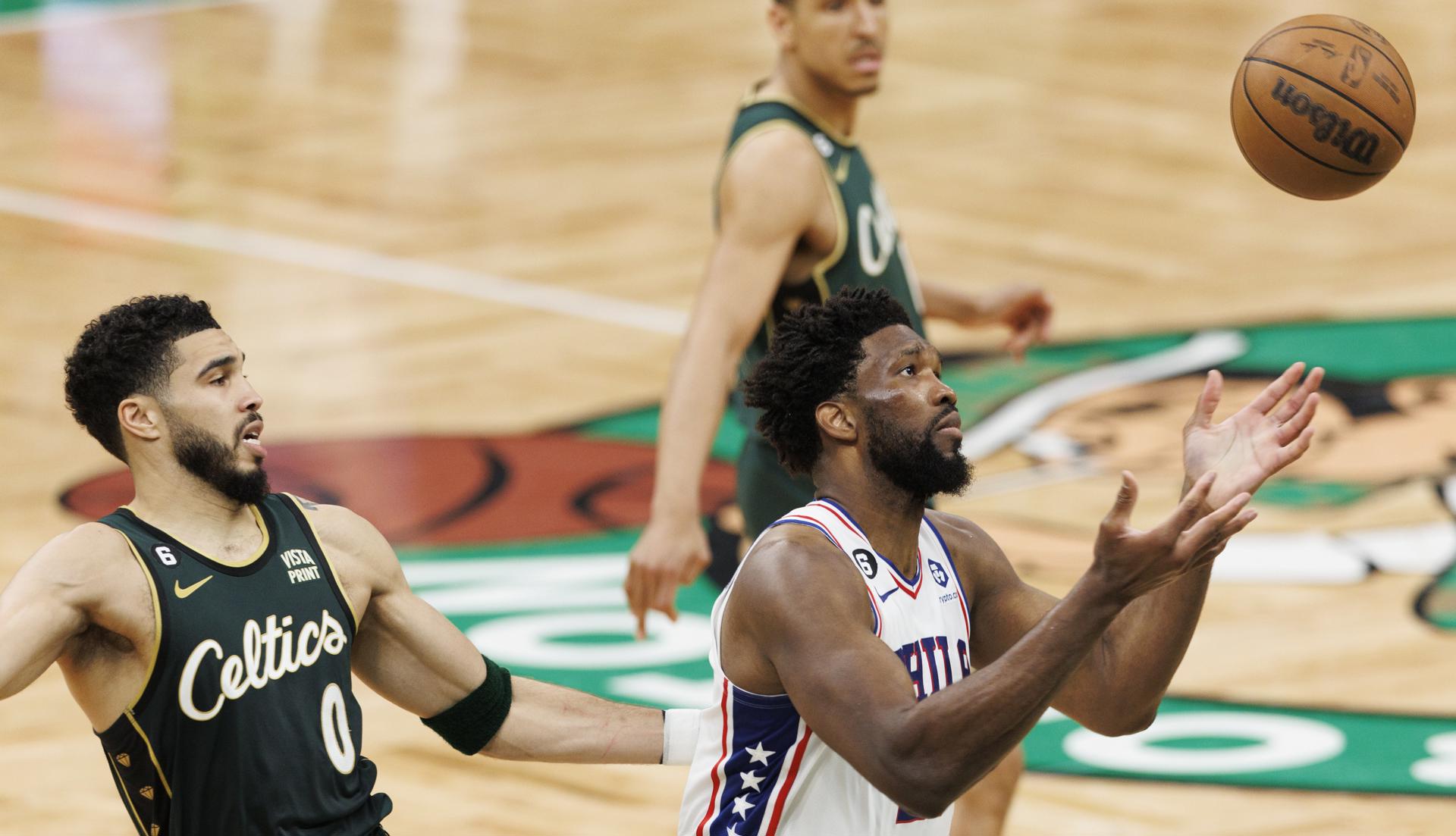 Philadelphia 76ers quedó a un triunfo de la final del Este tras batir a los Celtics en Boston