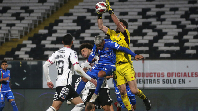 Repasa el turbulento triunfo de Colo Colo frente a Audax Italiano en el Monumental