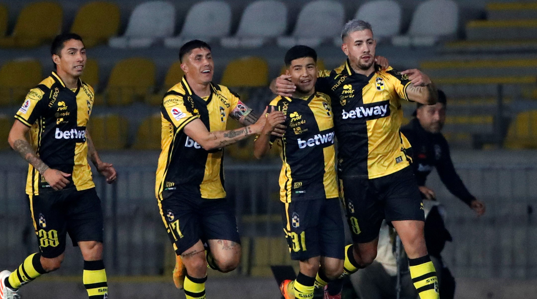 Coquimbo reaccionó inmediato y lo igualó ante la U con gol de Rodrigo Holgado