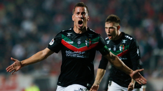 Palestino dejó atrás la mala racha a costa de un complicado Curicó Unido