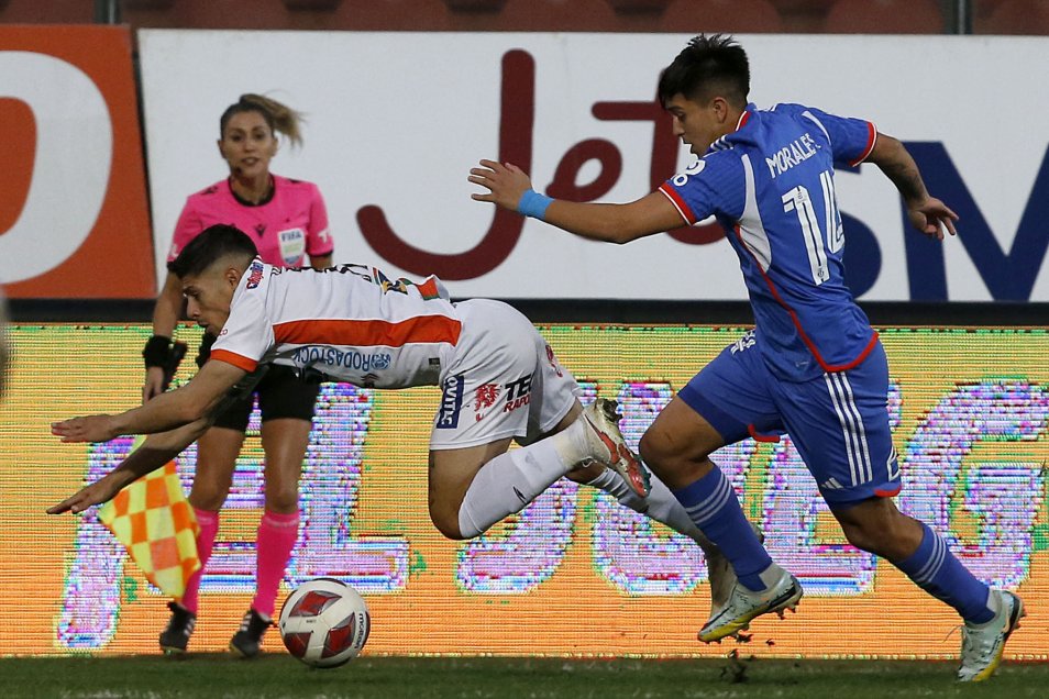 La pálida igualdad entre U. de Chile y Cobresal en el Estadio Santa Laura