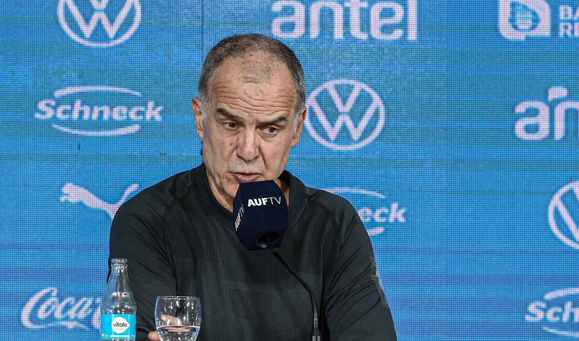 Bielsa: Hay 20 grandes equipos y ninguno dirigí, entonces no soy uno de los mejores DT del mundo