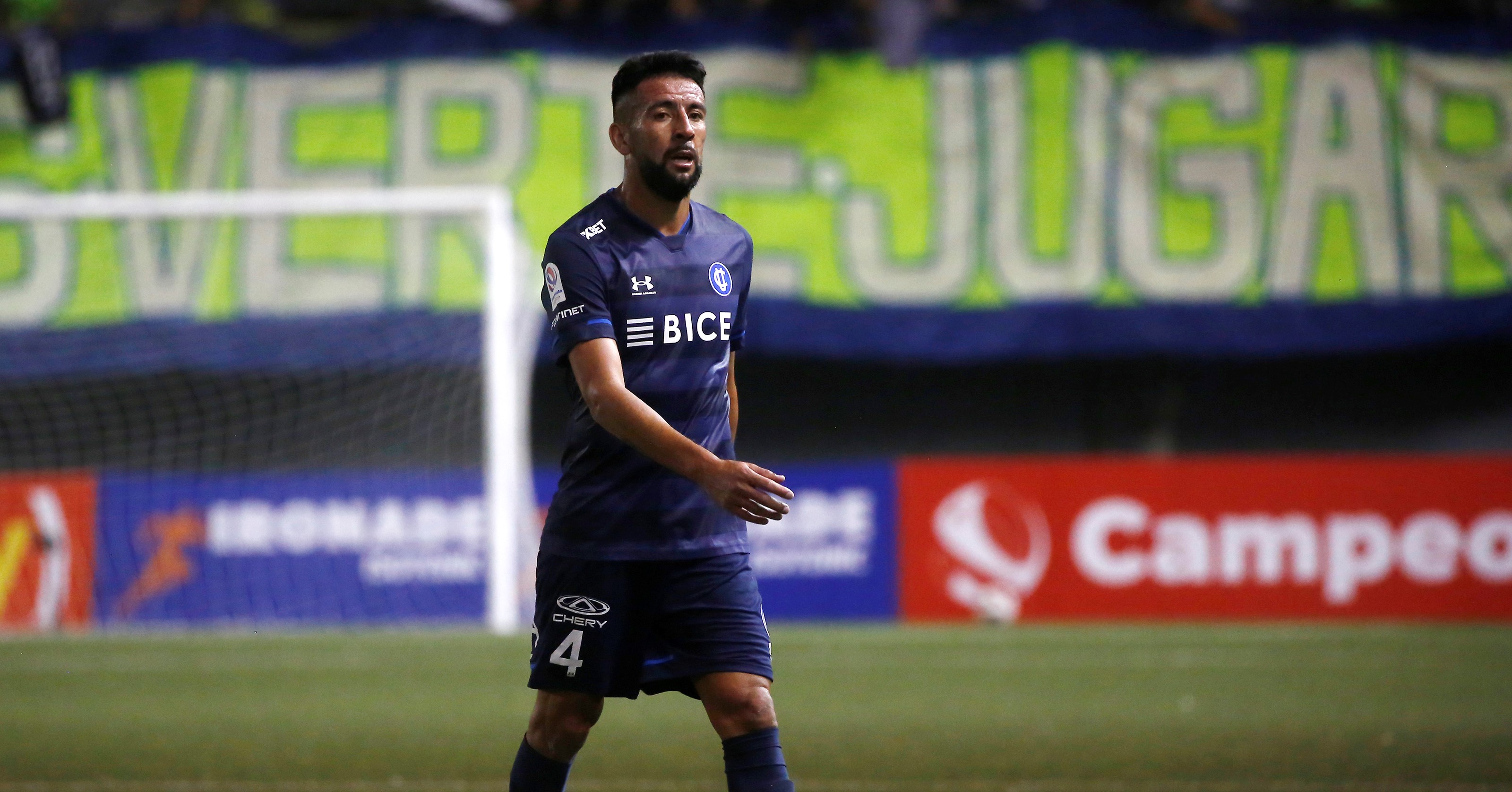 “La Franja”: La salida de Mauricio Isla de Universidad Católica